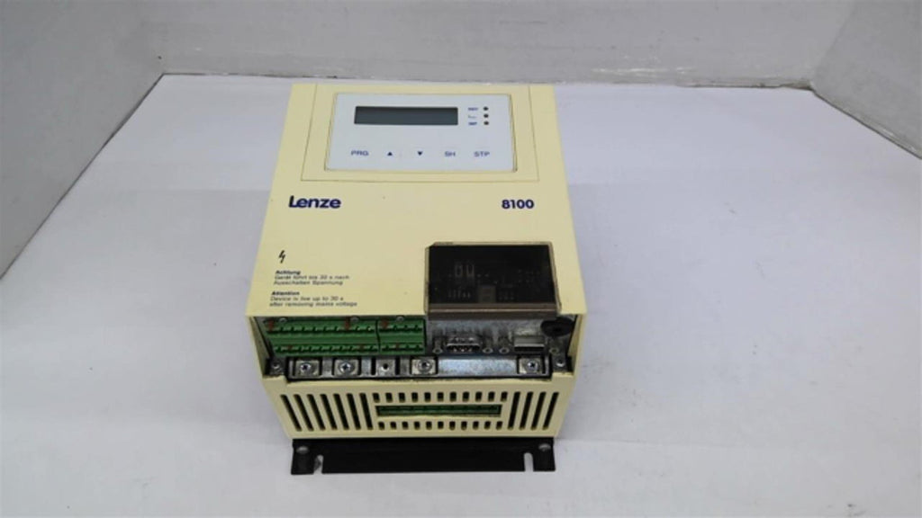 Lenze 8100 EVF8104-A 220\240V 9A 50\60 HZ