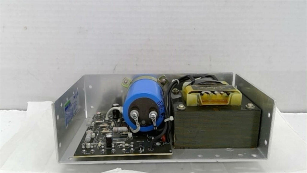 Sola SLS12068 Regulated Power Supply Outlet Plus 12V DC 6.8A