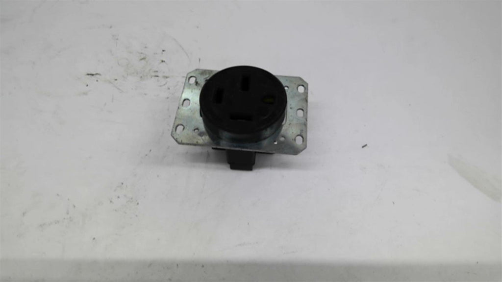 Hubbell 8450A Nema 15-50R 50A 30250V 3P4W