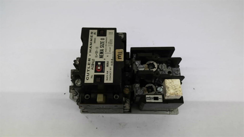 Cutler Hammer A10BNLO Starter Nema Size 0 460 Volt at 5 HP