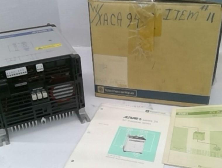 Telemecanique ATV25 U15 H7 Altivar 5 2 Hp AC Drive 220/240 Volts