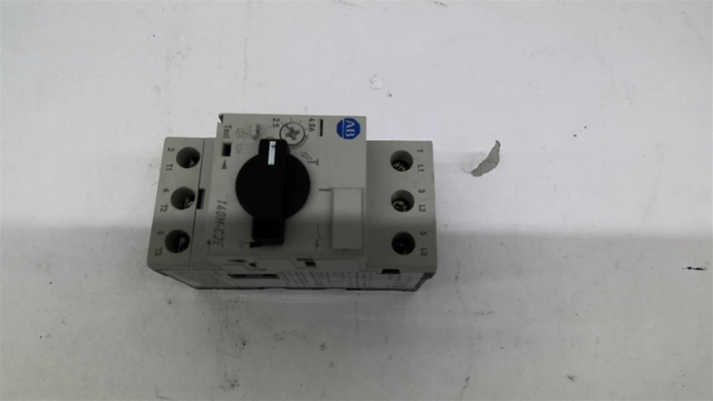 Allen-Bradley 140M-C2E-B40 Ser A 4 Amp overload protector