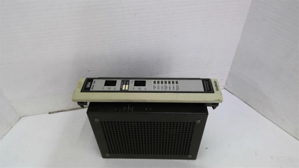 Modicon PC-E984-785 Programable Controller 115/230 Vac