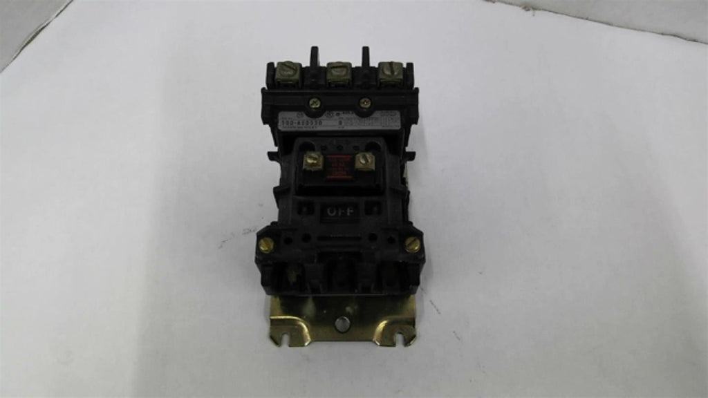 Allen Bradley 500-A0D930 Starter Size 0 120V Coil 460 Volt 5 Hp