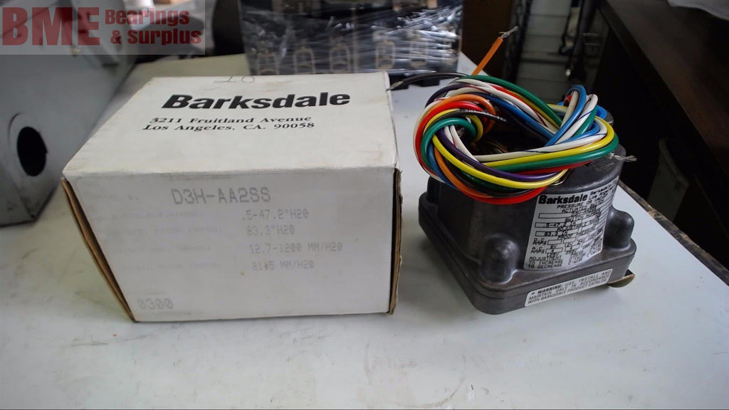 BARKSDALE D3H-AA2SS ACTUATED SWITCH, PRESSURE OR VACUUM, 250 VOLT @ 4 AMPS