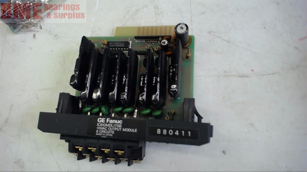 GE FANUC IC610MDL175B 115 VAC OUTPUT MODULE 8 CIRCUITS
