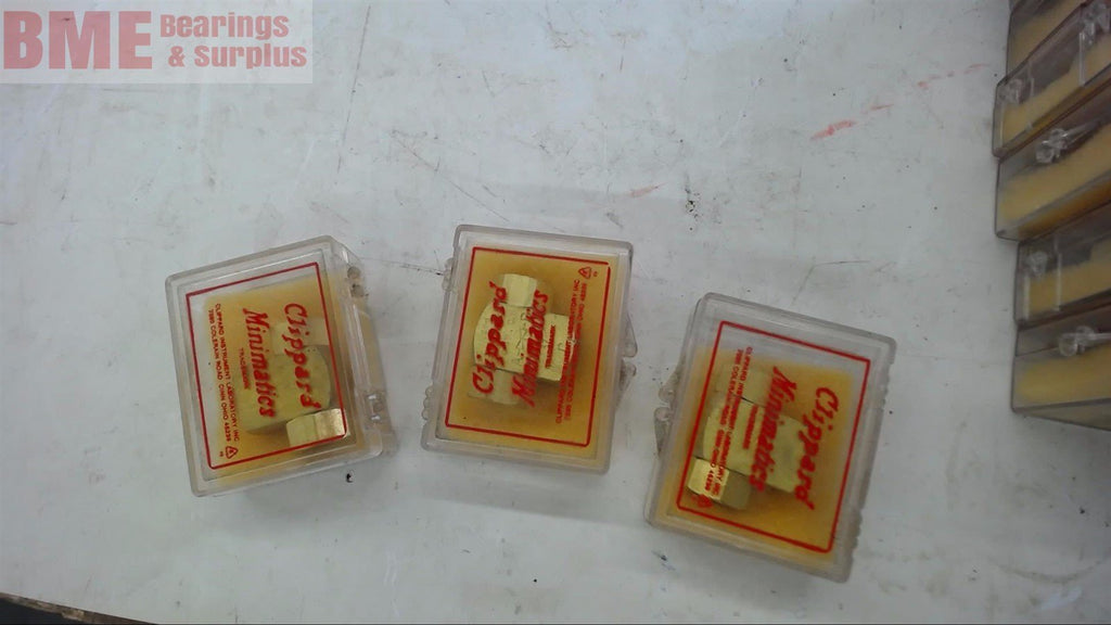 LOT OF 3-- CLIPPARD MJSV-1 SHUTTLE VALVES
