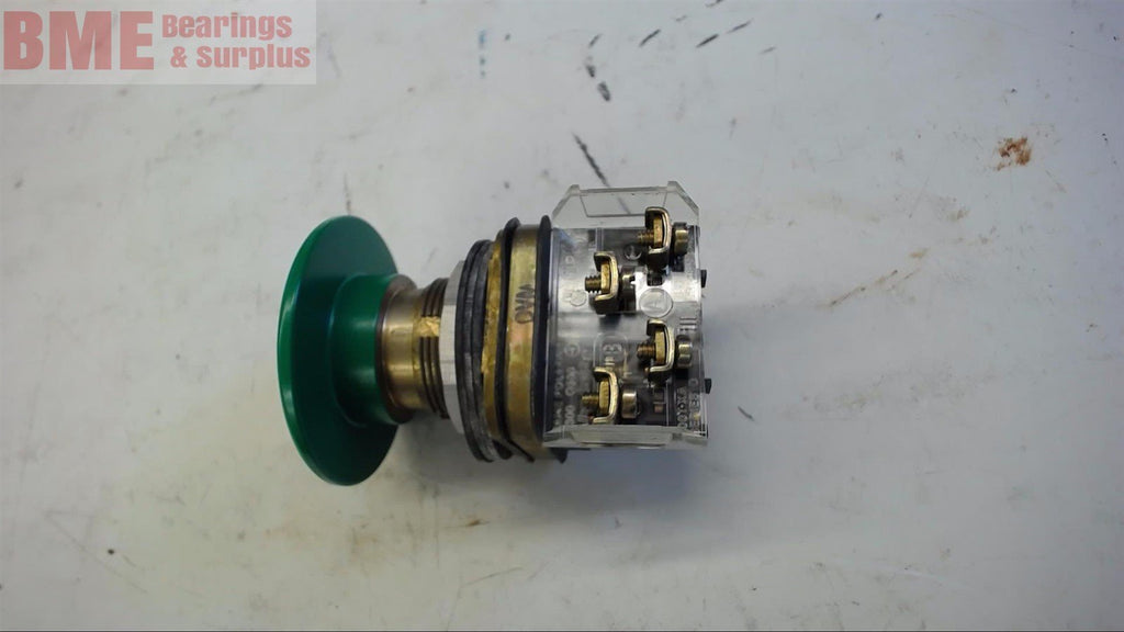 ALLEN-BRADLEY 800T-D SERIES T TYPE 4,13 GREEN MUSHROOM PUSHBUTTON