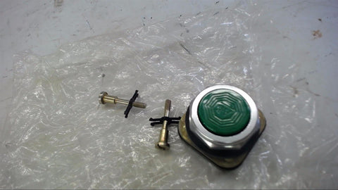 ALLEN-BRADLEY 800T-A GREEN FLUSH PUSHBUTTON
