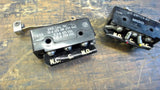 LOT OF 2-- DT-2RV23-A7 MICRO LIMIT SWITCHE 10 AMP 125 VAC