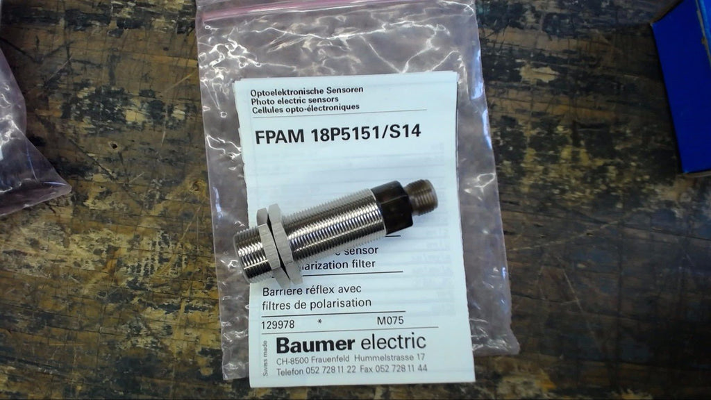 BAUMER ELECTRIC FPAM 18P5151/S14 RETRO-REFLECTIVE SENSOR