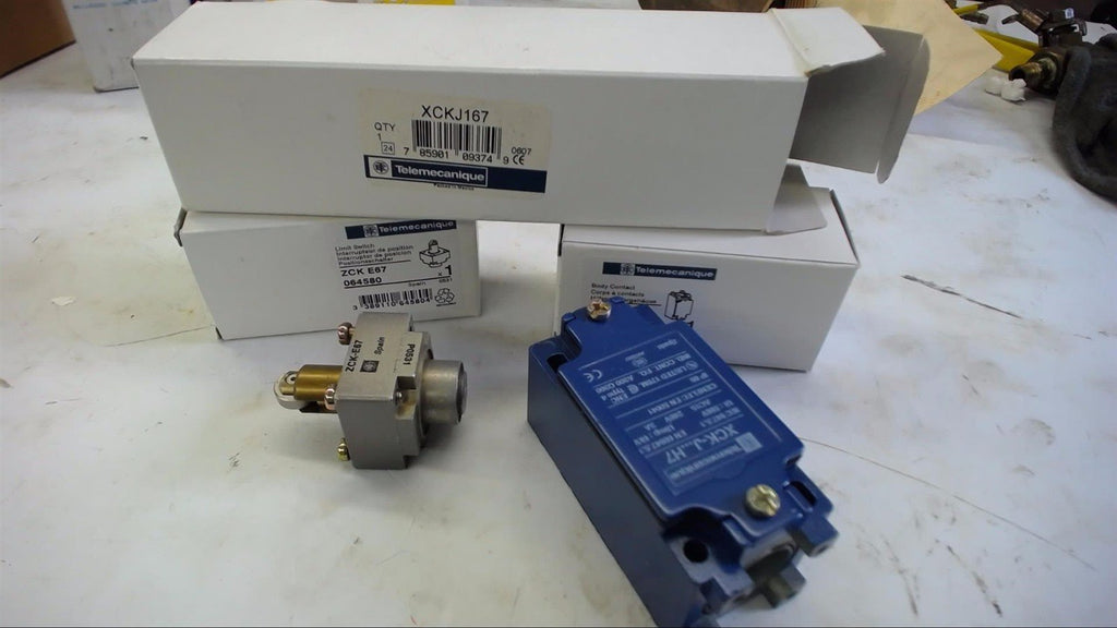 TELEMECANIQUE XCKJ167 LIMIT SWITCH