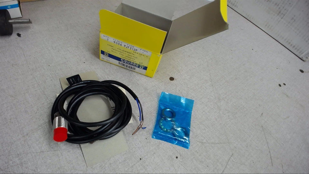 SQUARE D 9006 PJF312P PROXIMITY SWITCH N.C. OUTPUT 18MM