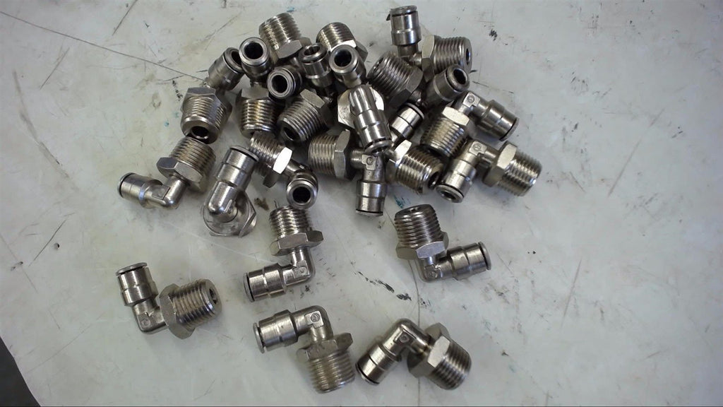 LOT OF 20---STAINLESS STEEL FITINGS -- 1/4" PIPE X 3/8"