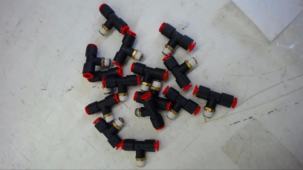 LOT OF 15 PCS PLASTIC TEES 1/4" TUBE X 1/8" PIPE