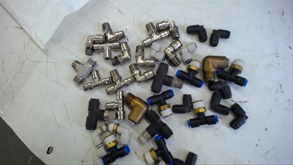 LOT OF 37 PCS ASSORTED TEES AND ELBOWS