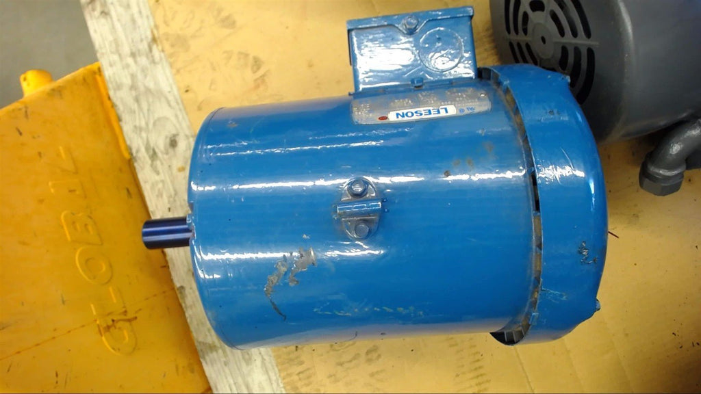 LEESON G130008.00 3 HP AC MOTOR 208-230/460 VOLTS, 1760 RPM, 4P, 182T FRAME
