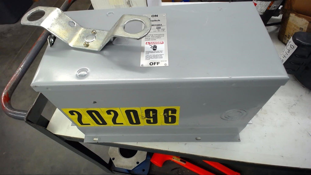 ITE BD SWITCH PLUG B0S14353 100 AMP 600 VOLTS, 3 PHASE 480 V @ 25 HP