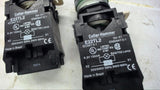 LOT OF 2--CUTLER-HAMMER E22TL2 PILOT LIGHT 1 EA GREEN, 1 EA WHITE