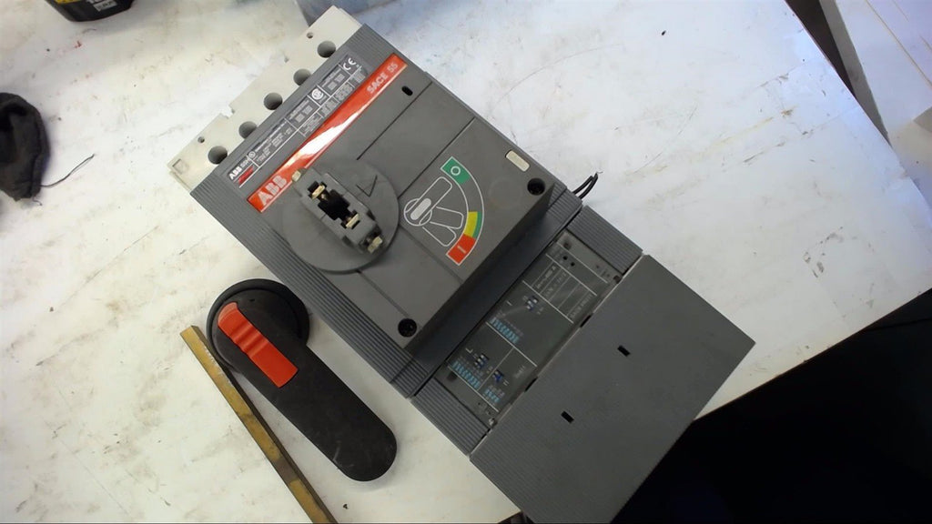 ABB S5H 600 VOLT CIRCUIT BREAKER W/ HANDLE 3 POLE