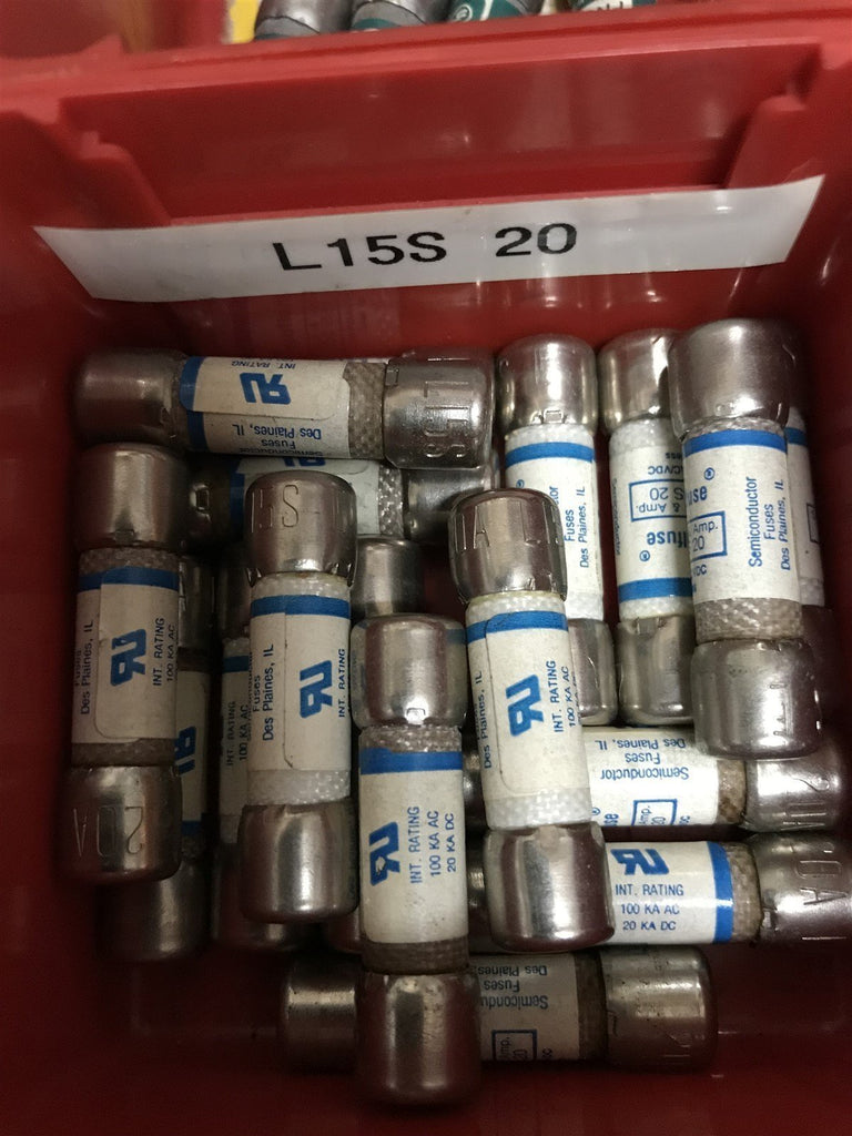LITTELFUSE L15S 20 LOT OF 17 FUSES