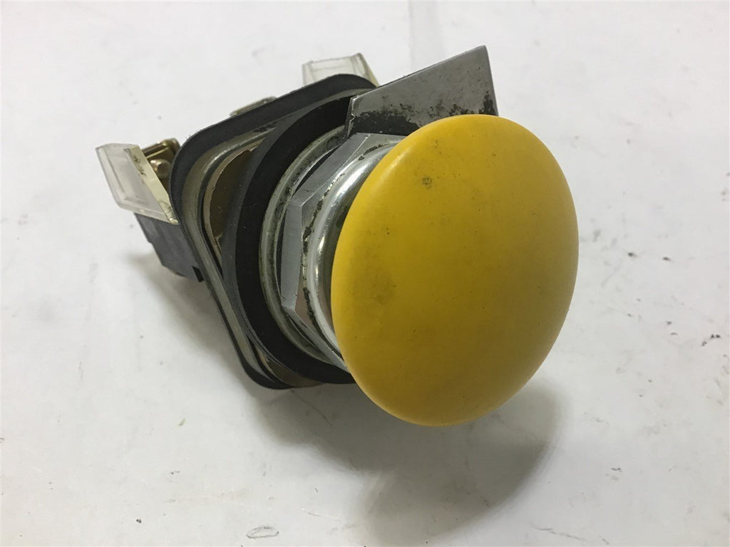 ALLEN-BRADLEY 800T-D... SERIES T YELLOW MUSHROOM PUSHBUTTON