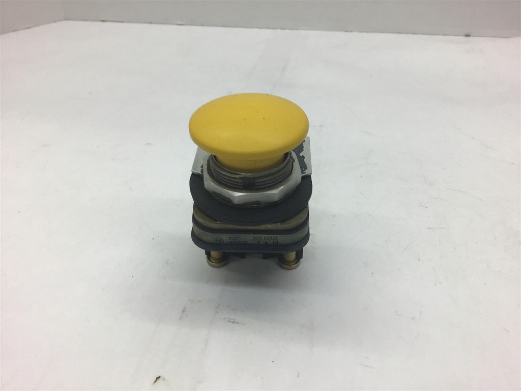 ALLEN-BRADLEY 800T-D YELLOW PUSHBUTTON
