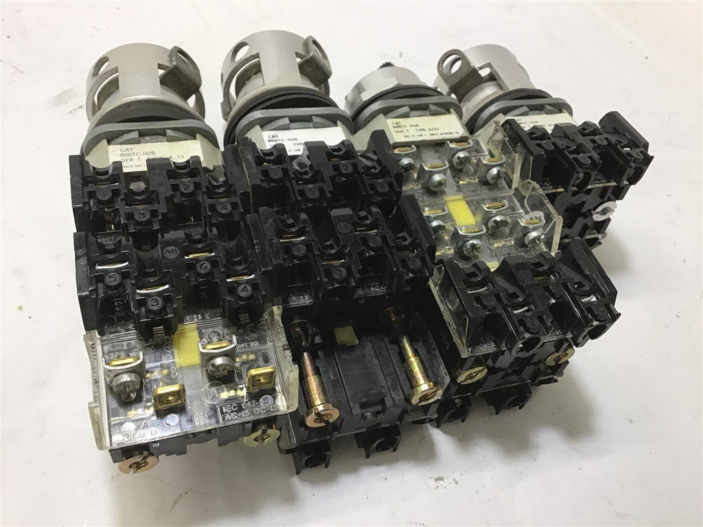 ALLEN-BRADLEY 800TC-H2B SELECTOR SWITCH 2 POSITIONS--LOT OF 4