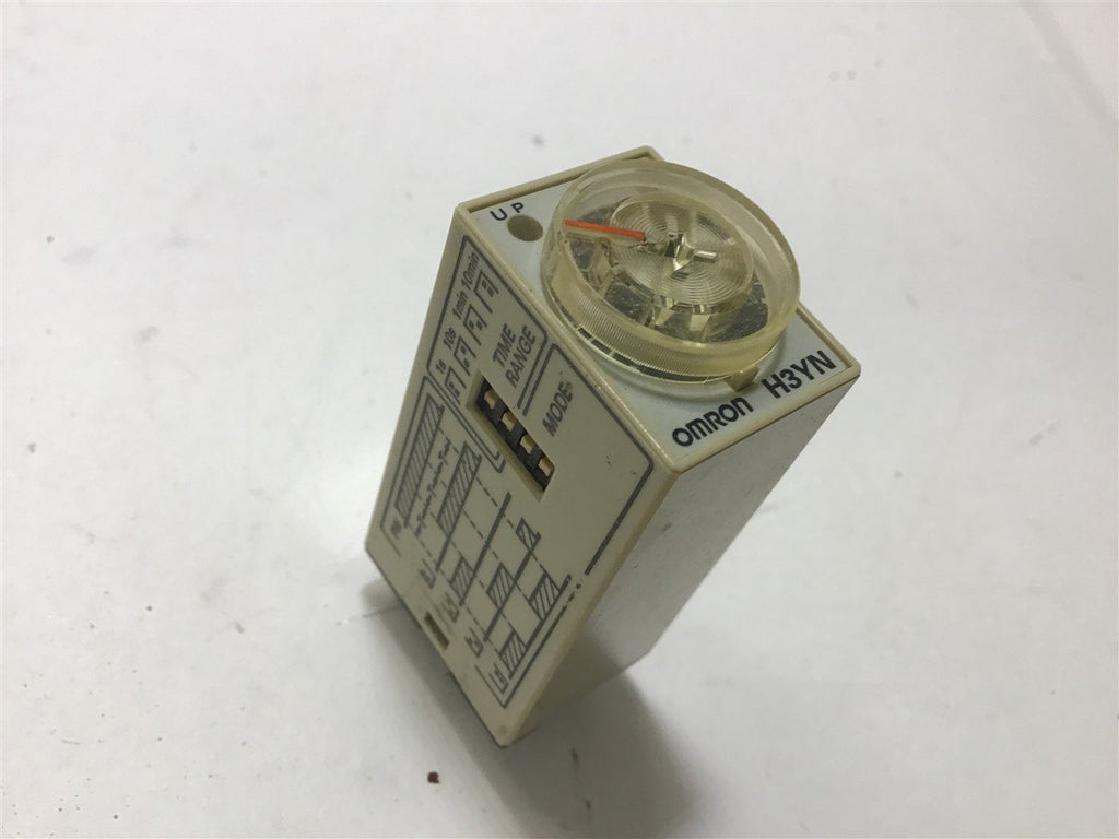 Omron H3YN-2 Timer 50 / 60 Hz
