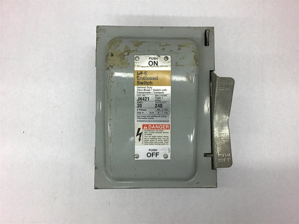Siemens I-T-E Fusible Switch JN-421 Type 1 Enclosure 30 amp 240 VAC