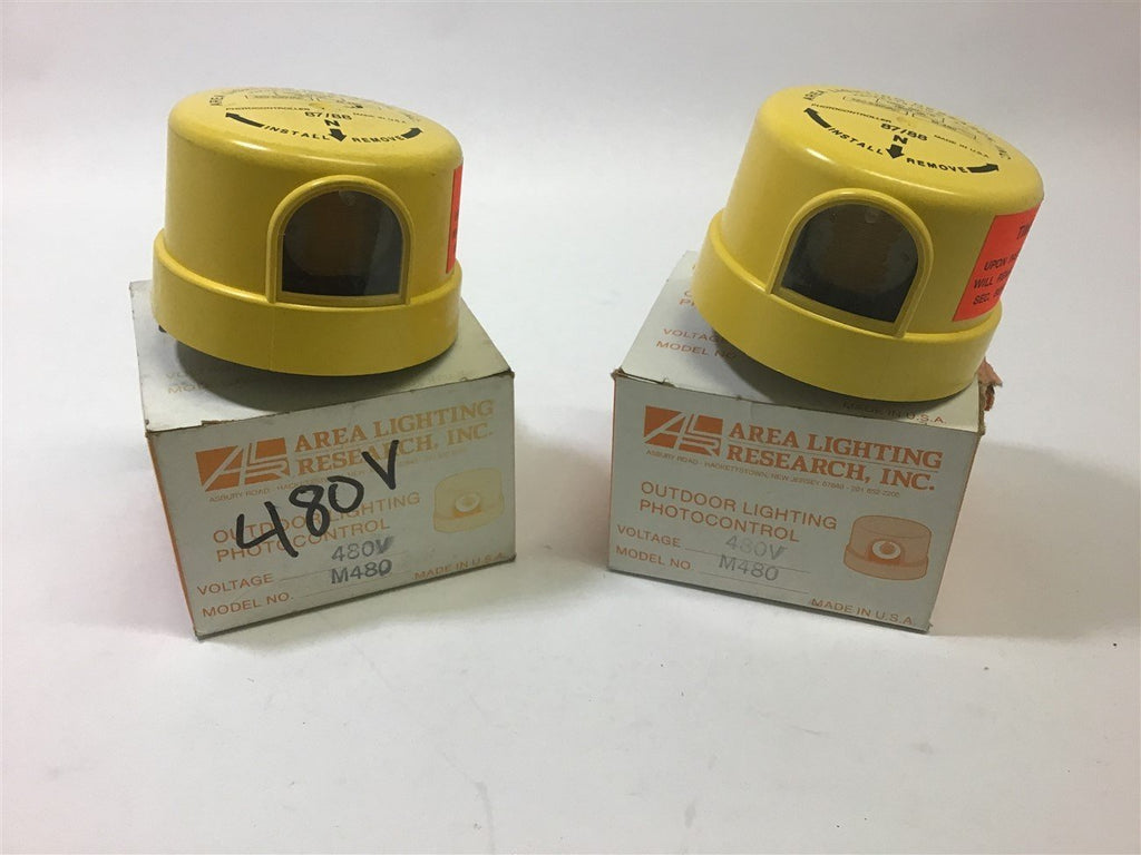 Area Lighting M480 480 Volts Photo Controller 1000 Watts 1800 VA Lot of 2