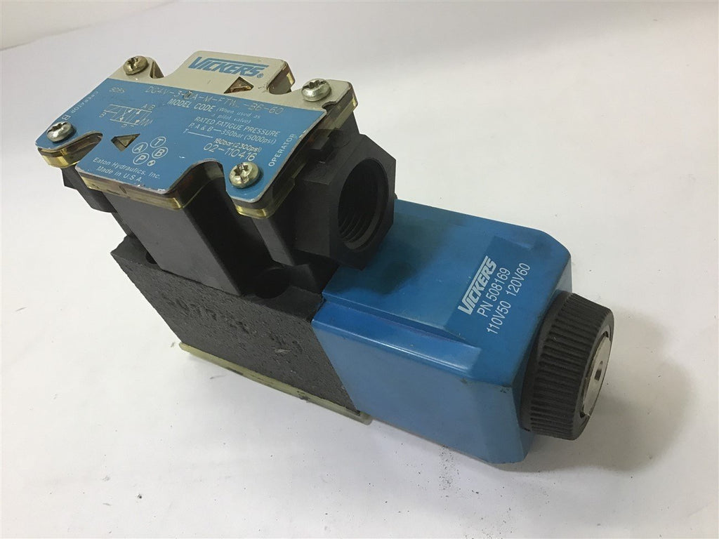 Vickers DG4V-3-2A-M-FTWL-B6-60 Valve w/ 508169 Coil
