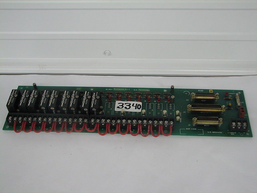 Allen Bradley Output Terminal  Control Panel 8000-Xtsc - Model # Oac24 - Used